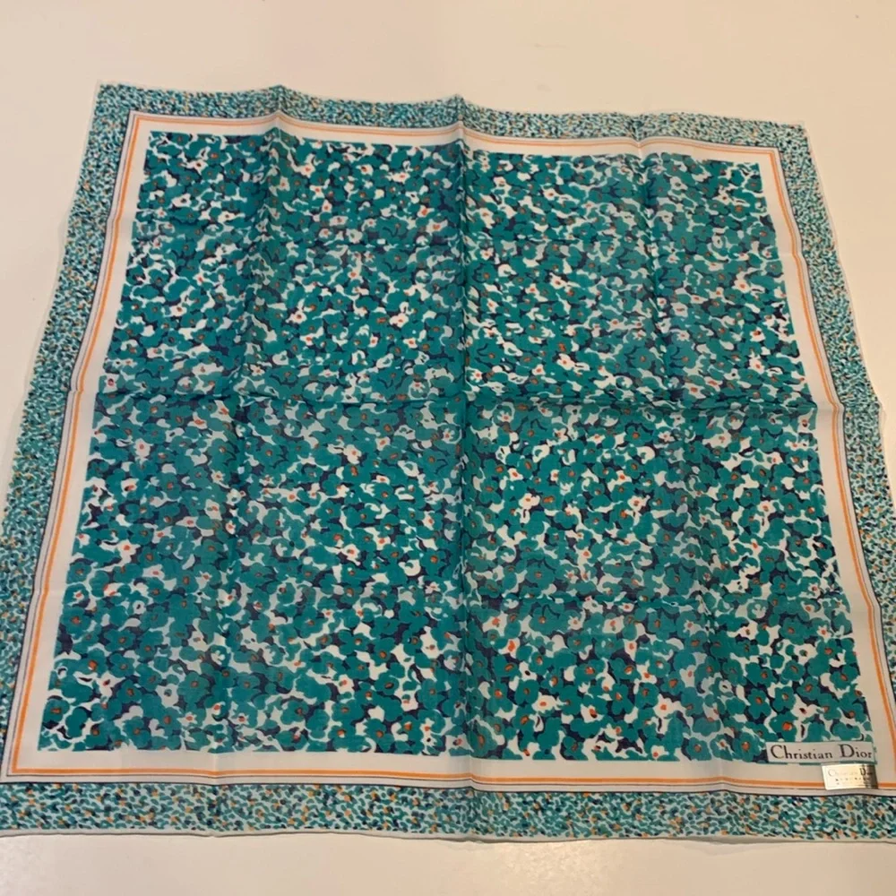 Christian Dior Scarf ladies colors to me 17 by 17